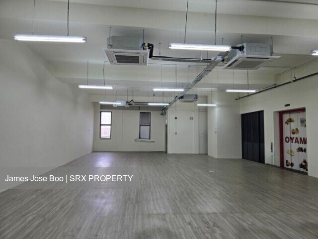 Cheap Kaki Bukit B2 | Level 2 warehouse | high ceiling (D14), Factory #530799111
